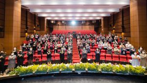 ผู้บริหารและบุคลากร คณะศิลปกรรมศาสตร์ มหาวิทยาลัยศรีนครินทรวิโรฒ ได้เข้าร่วมรับฟังการบรรยาย โครงการบรรยาย เรื่อง "การสร้างและเสริมคุณธรรมและความโปร่งใสในองค์กร"