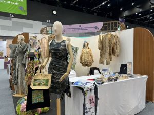 ขอเชิญผู้สนใจเข้าร่วมชมงาน Crafts Bangkok 2024 งานแสดงผลงานของคณาจารย์ และนิสิต และการจัดจำหน่ายผลิตภัณฑ์ ณ โถงนิทรรศการ 98-99 ศูนย์นิทรรศการและการประชุมไบเทคบางนา วันที่ 24-28 ส.ค.67 เวลา 10.00 - 19.30 น.