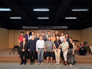 ภาพกิจกรรมคณะวงดนตรี Philippine Madrigal Singers เข้าเยี่ยมชม หารือและแลกเปลี่ยนความคิดเห็นกับคณะผู้บริหารและคณาจารย์สาขาวิชาดุริยางคศาสตร์สากล